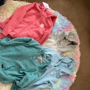 Roxy sweaters size 6